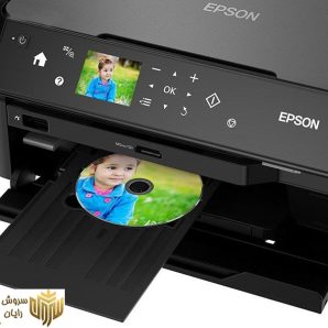 دارای صفحه نمایش لمسی رنگی به ابعاد ۶.۹ مورب