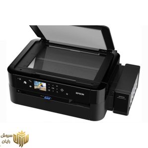 دارای صفحه نمایش لمسی رنگی به ابعاد ۶.۹ مورب